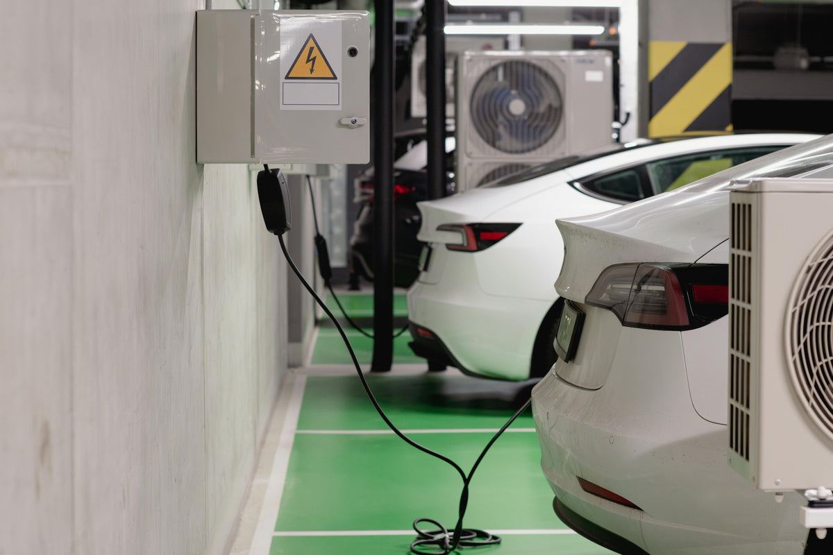 🚗 Recharge de voiture électrique en entreprise : aujourd'hui, demain et assistance mobile