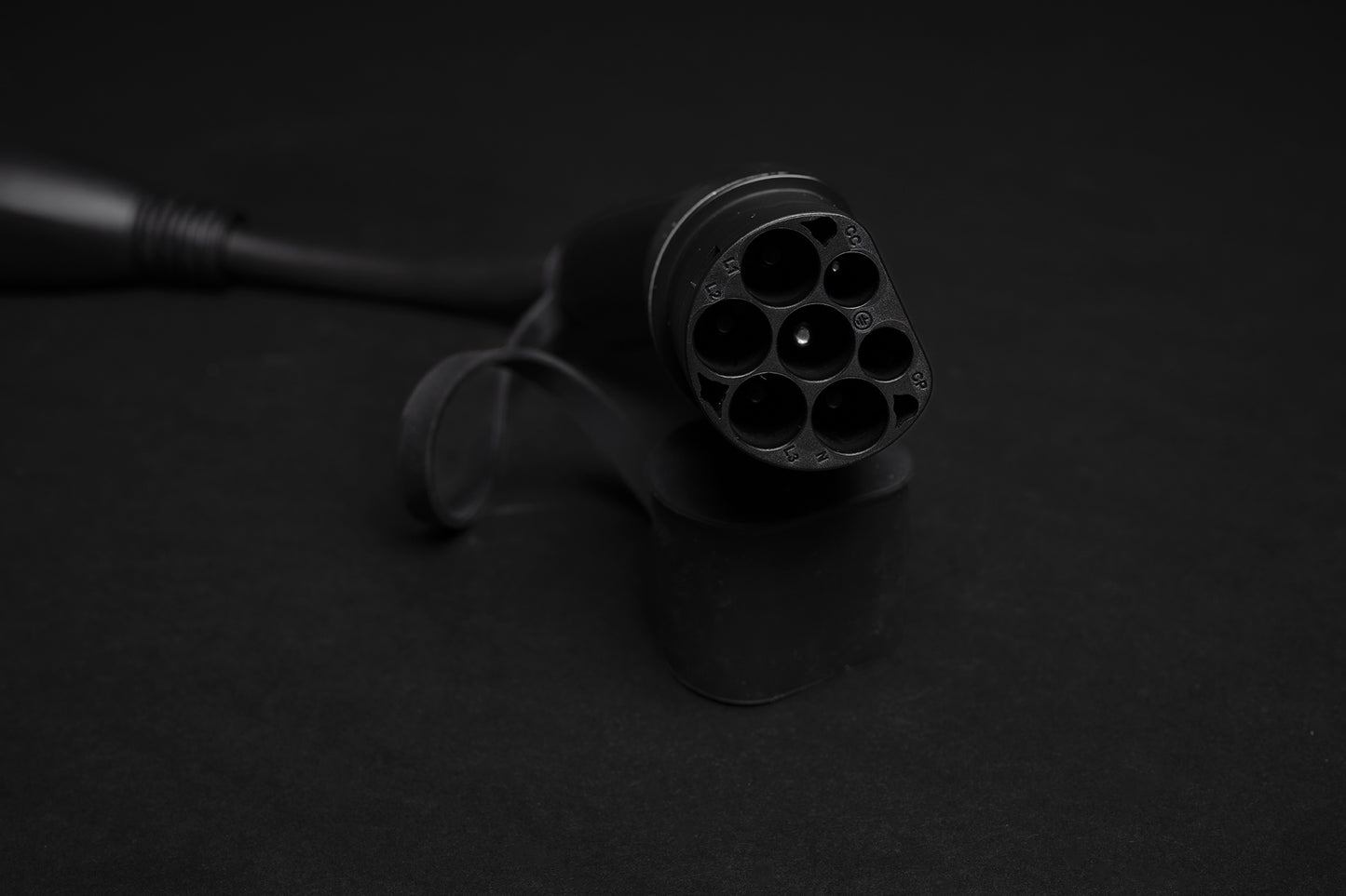 <tc>Adapter Type 2 - do stacji ładujących AC</tc>